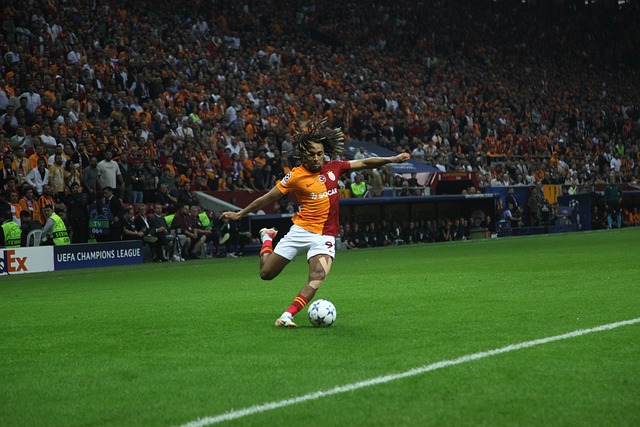 业足球中的 业足球中的